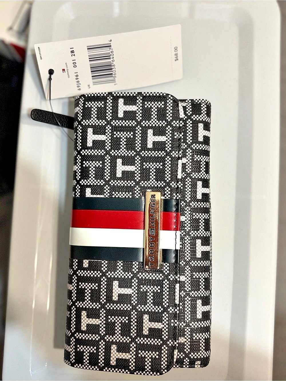 Tommy Hilfiger Tommy Girl Monogram Zip Wallet Black & White NWT